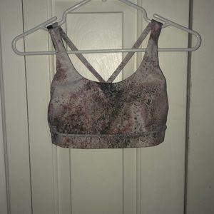 Lululemon sports bra
